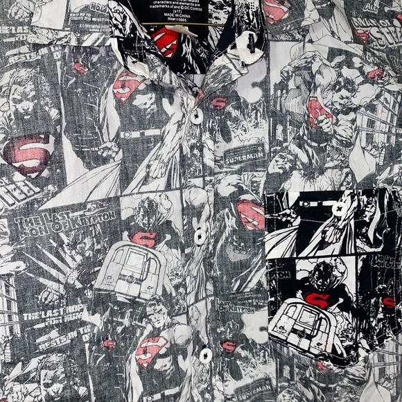Superman small men’s button down comic print shirt - Picture 3 of 8
